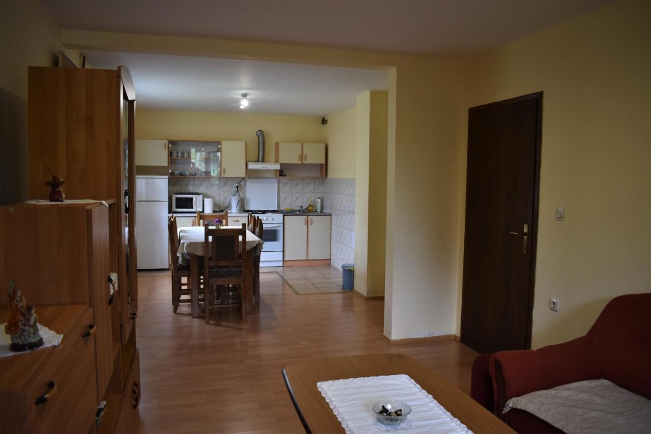 Apartments Sabljak Rakovica Dış mekan fotoğraf